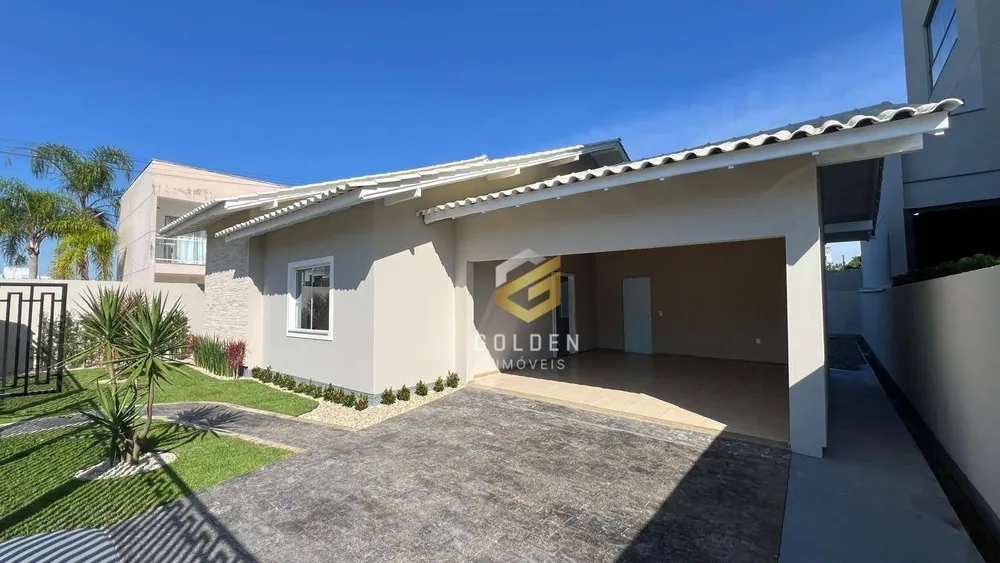 Casa, 3 quartos, 142 m² - Foto 1