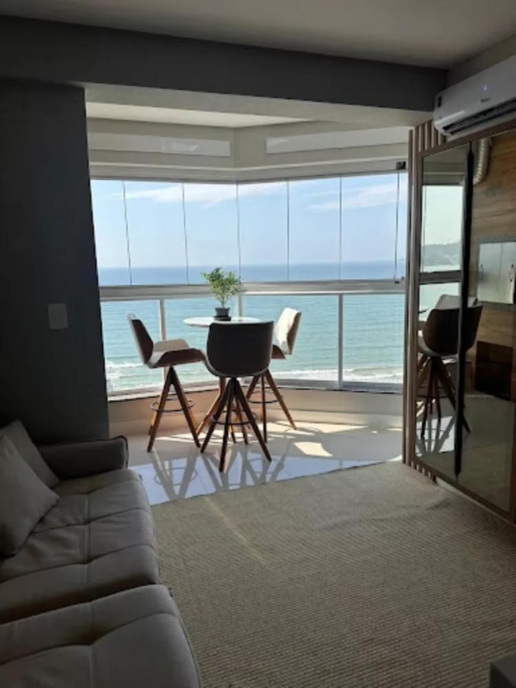 Apartamento à venda com 2 quartos, 69m² - Foto 1