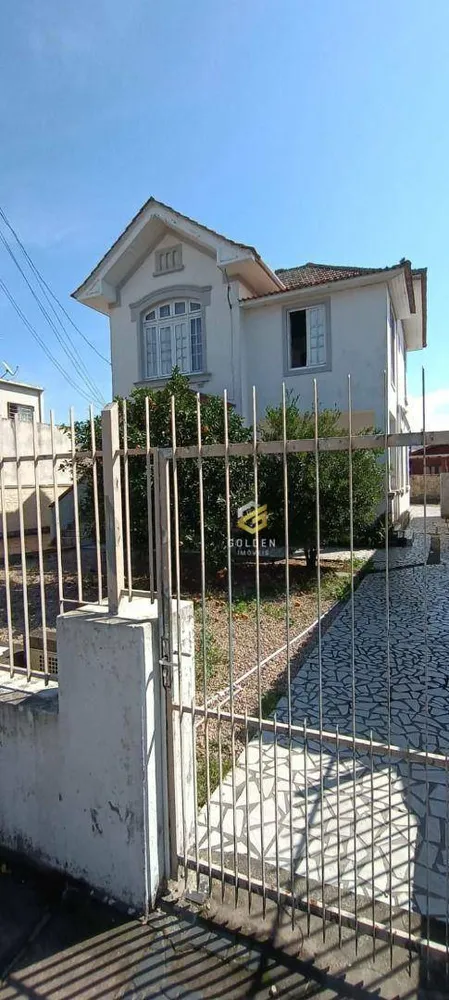 Casa, 4 quartos, 200 m² - Foto 1
