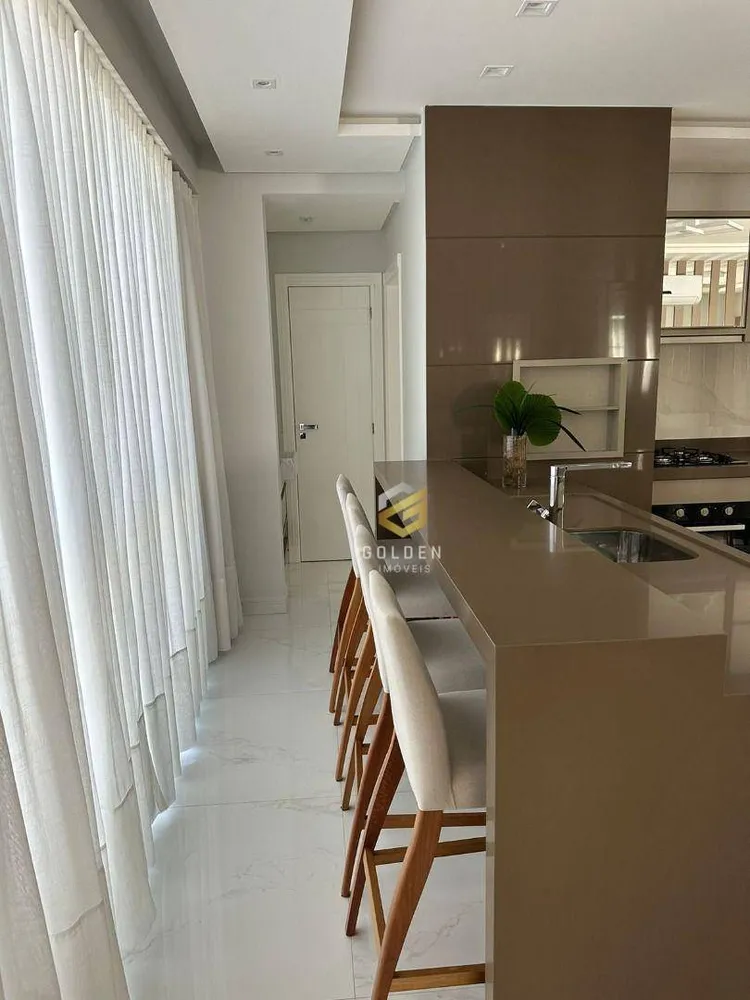 Apartamento, 3 quartos, 106 m² - Foto 3