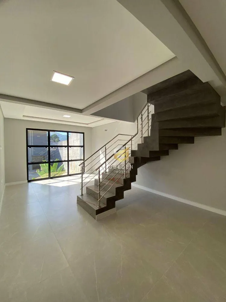 Casa, 3 quartos, 268 m² - Foto 5