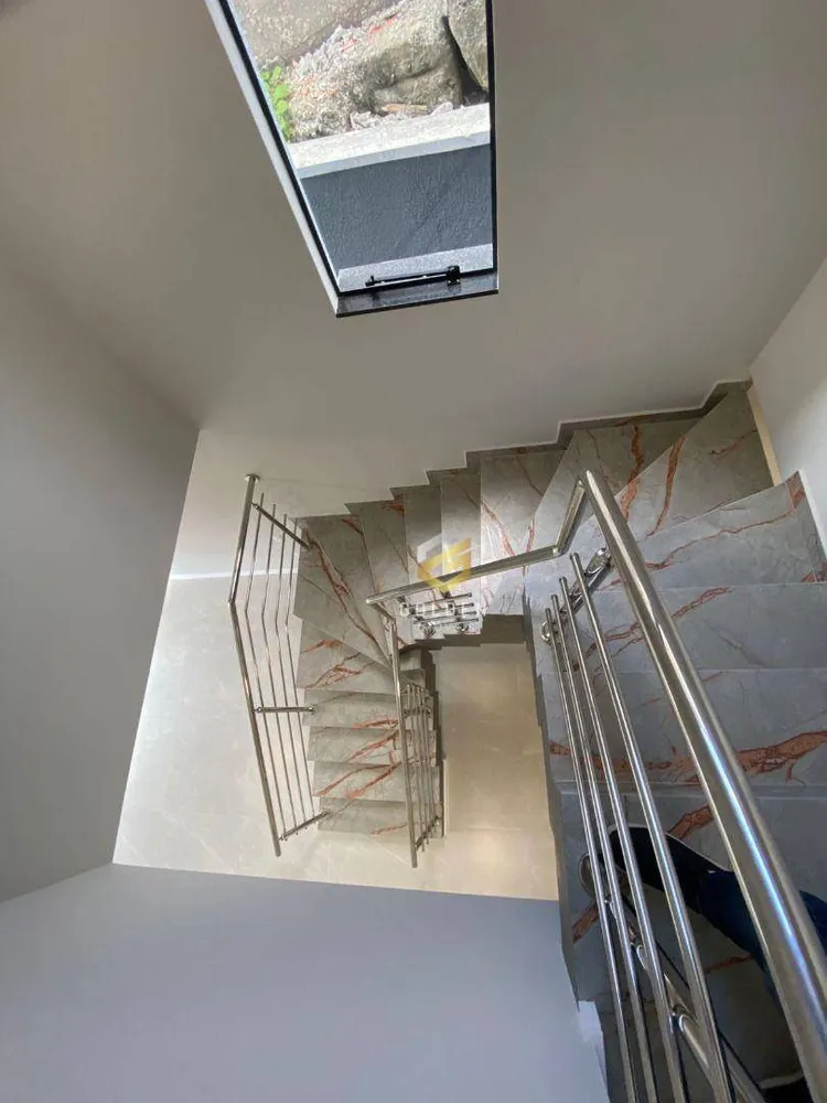 Casa, 3 quartos, 268 m² - Foto 8