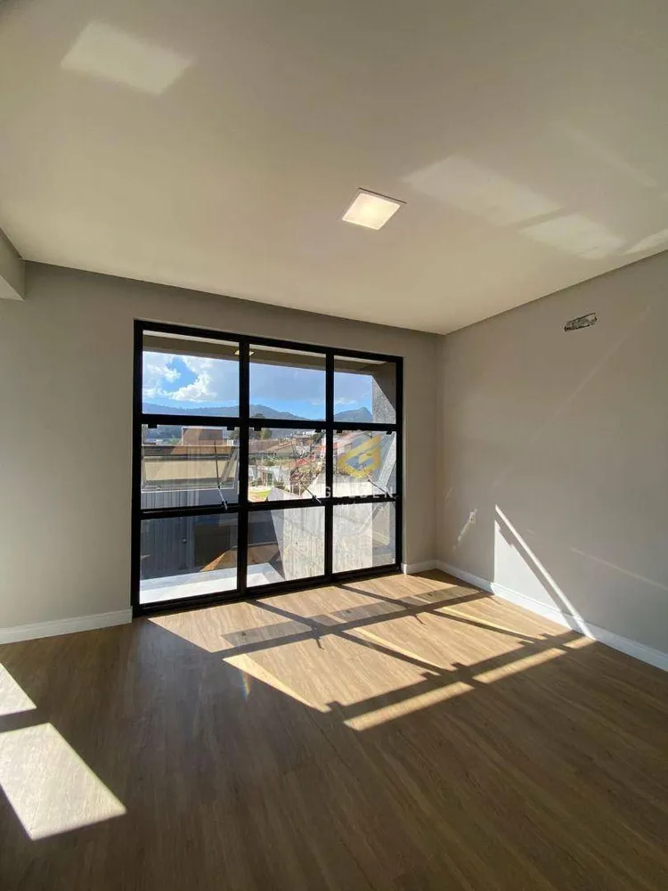 Casa, 3 quartos, 268 m² - Foto 11