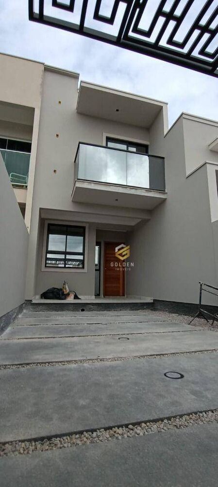 Sobrado à venda com 2 quartos, 76m² - Foto 1