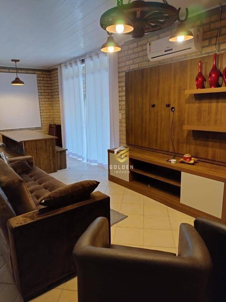 Chácara à venda com 2 quartos, 687M2 - Foto 4