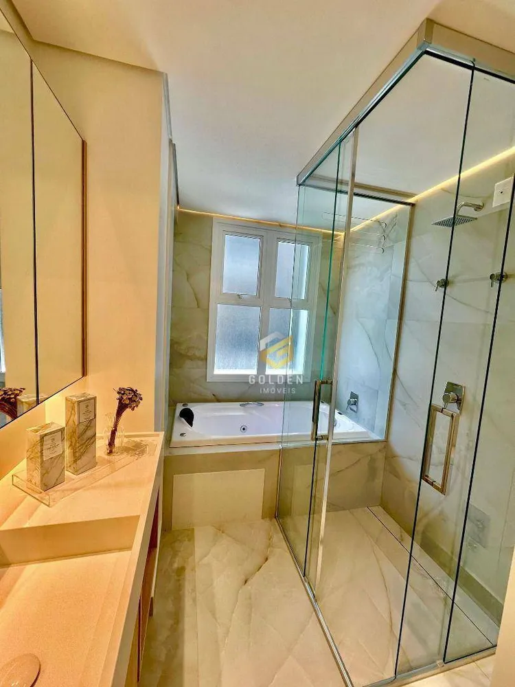 Apartamento, 3 quartos, 185 m² - Foto 3
