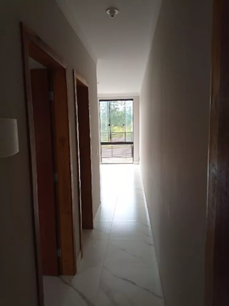 Casa à venda com 2 quartos, 180m² - Foto 4