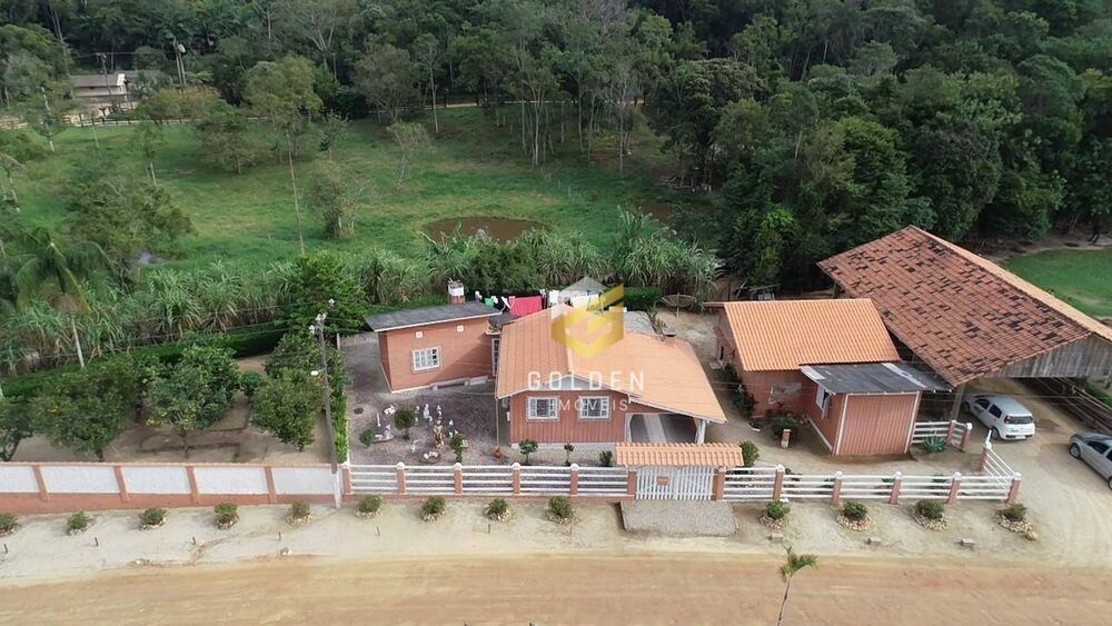 Sítio à venda com 4 quartos, 1750M2 - Foto 1