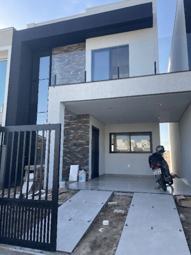 Casa, 3 quartos, 130 m² - Foto 1