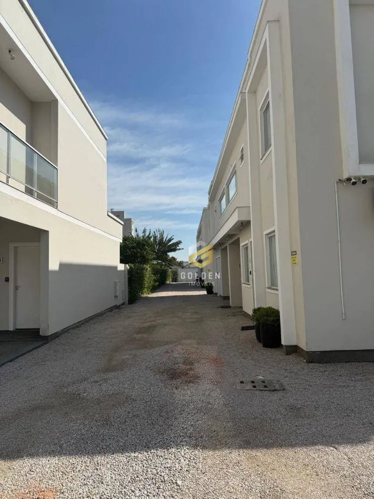 Sobrado, 2 quartos, 70 m² - Foto 1