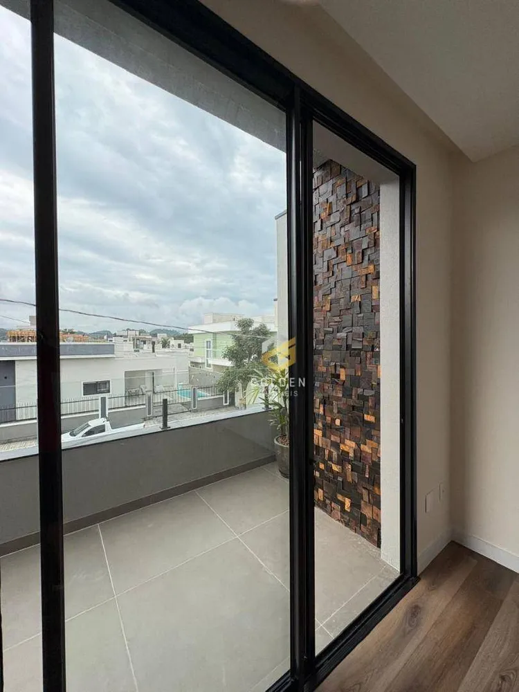 Casa, 3 quartos, 165 m² - Foto 1