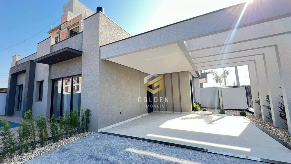Casa, 3 quartos, 155 m² - Foto 1
