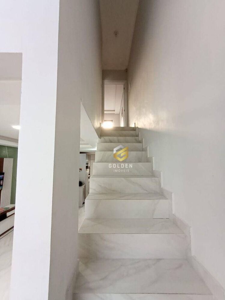 Sobrado à venda com 2 quartos, 83m² - Foto 6