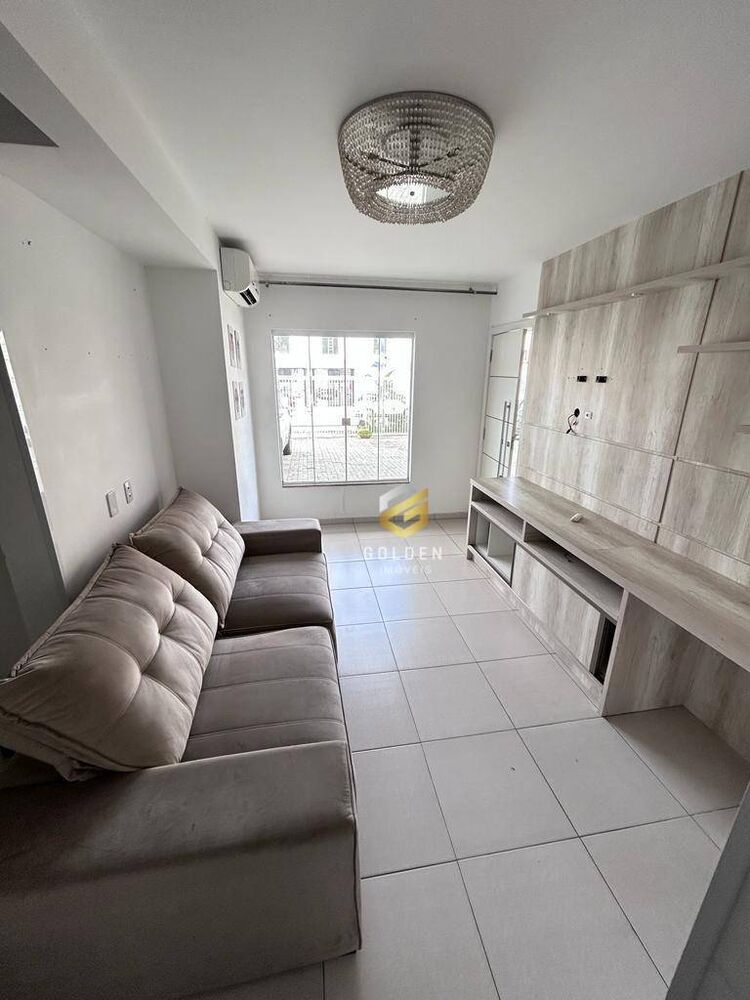 Apartamento à venda com 2 quartos, 60m² - Foto 1