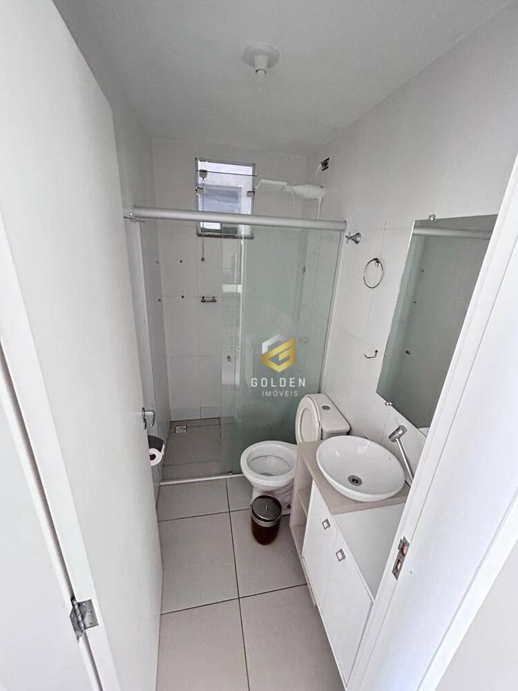 Apartamento à venda com 2 quartos, 60m² - Foto 4