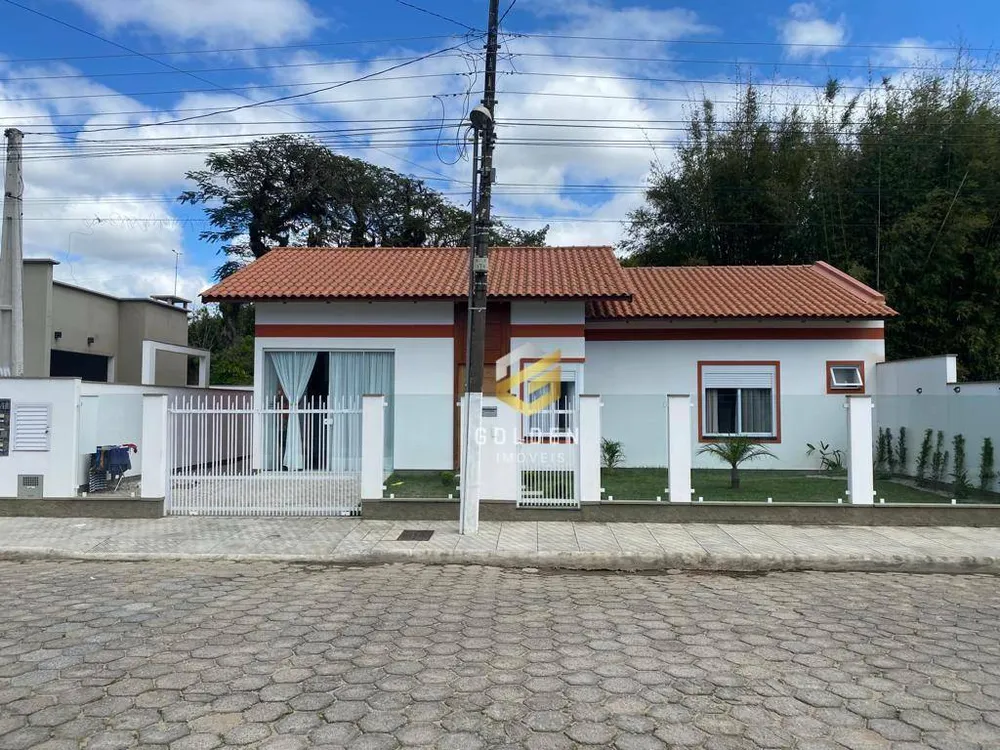 Casa, 3 quartos, 135 m² - Foto 1