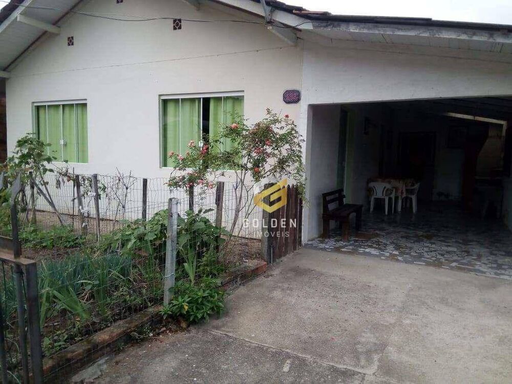 Casa, 3 quartos, 80 m² - Foto 1