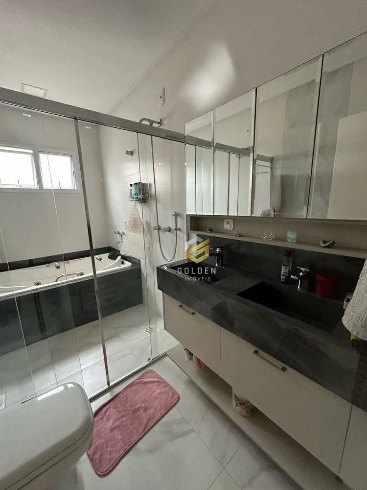 Apartamento, 3 quartos, 133 m² - Foto 5