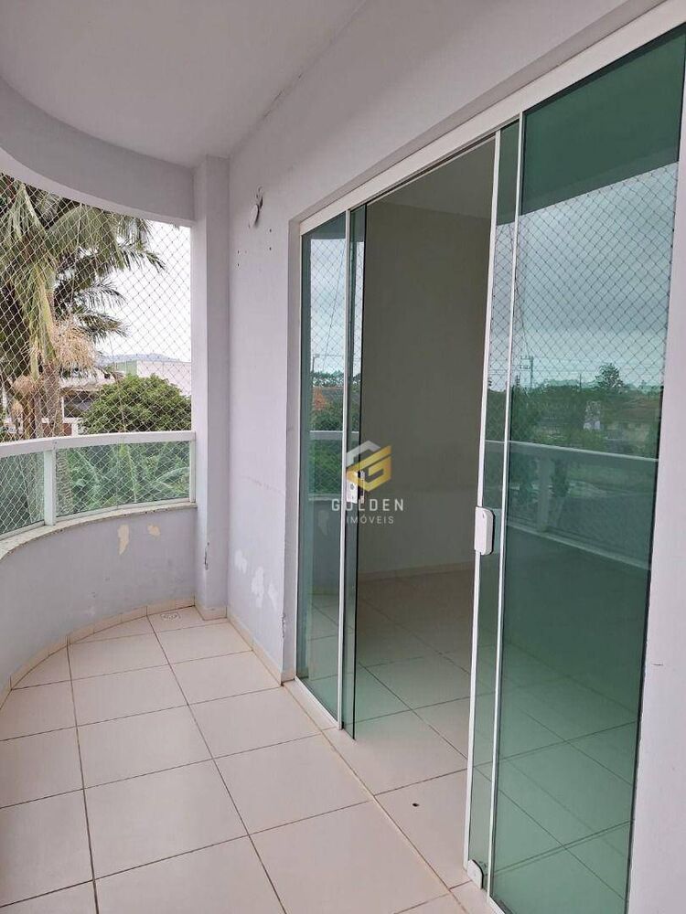 Apartamento à venda com 2 quartos, 65m² - Foto 3