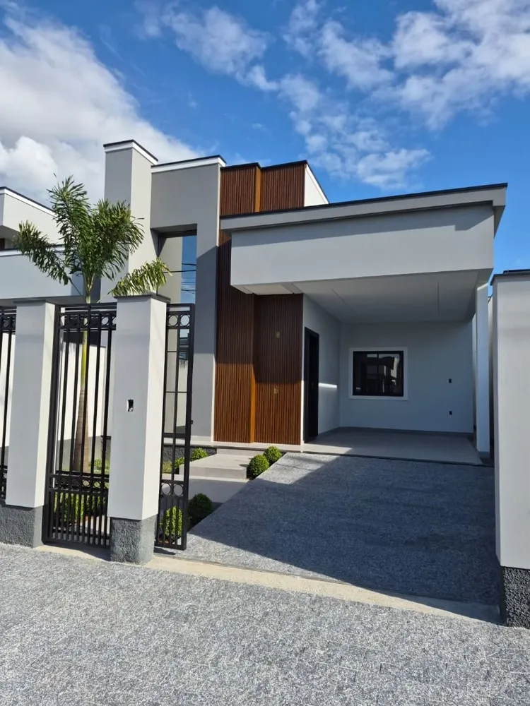 Casa, 3 quartos, 117 m² - Foto 1