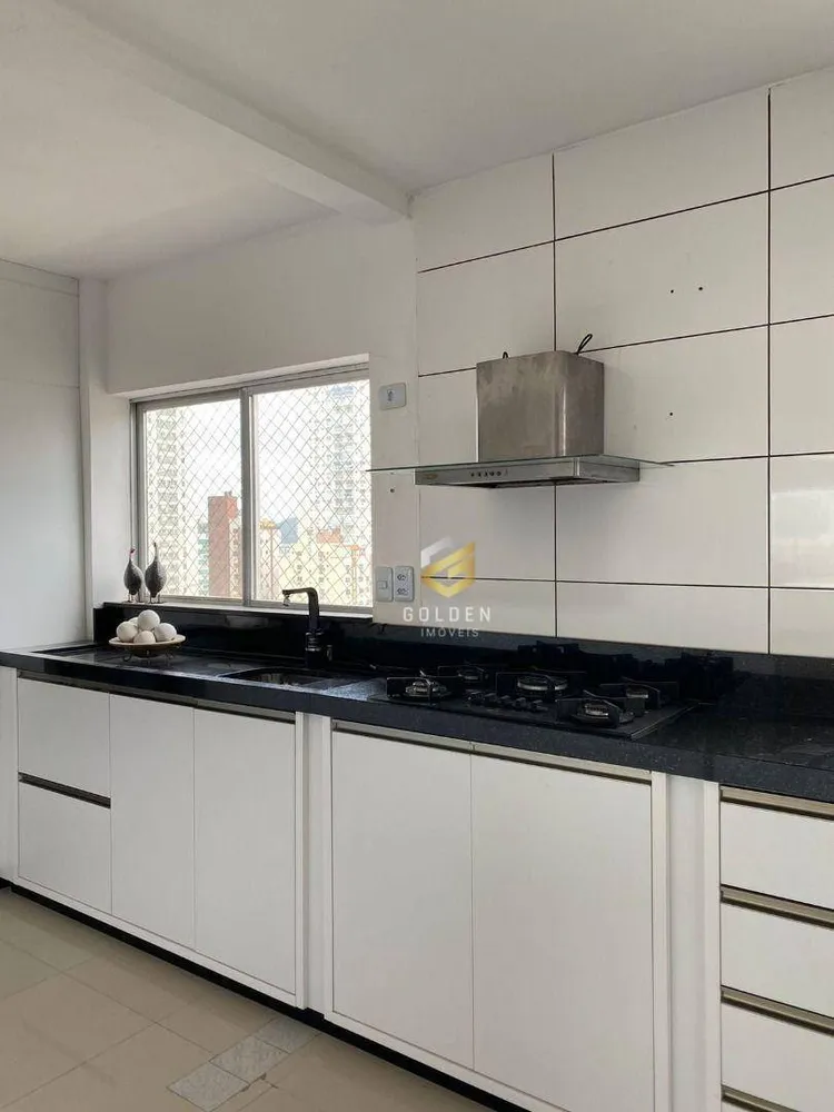 Apartamento, 3 quartos, 125 m² - Foto 1