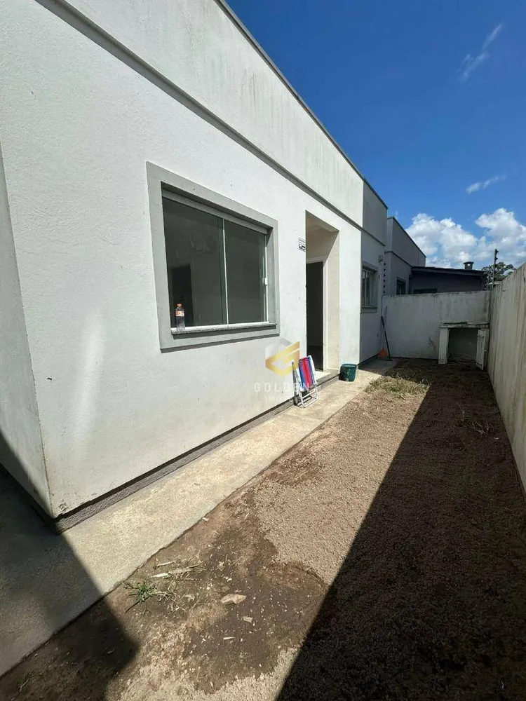 Casa, 2 quartos, 53 m² - Foto 1