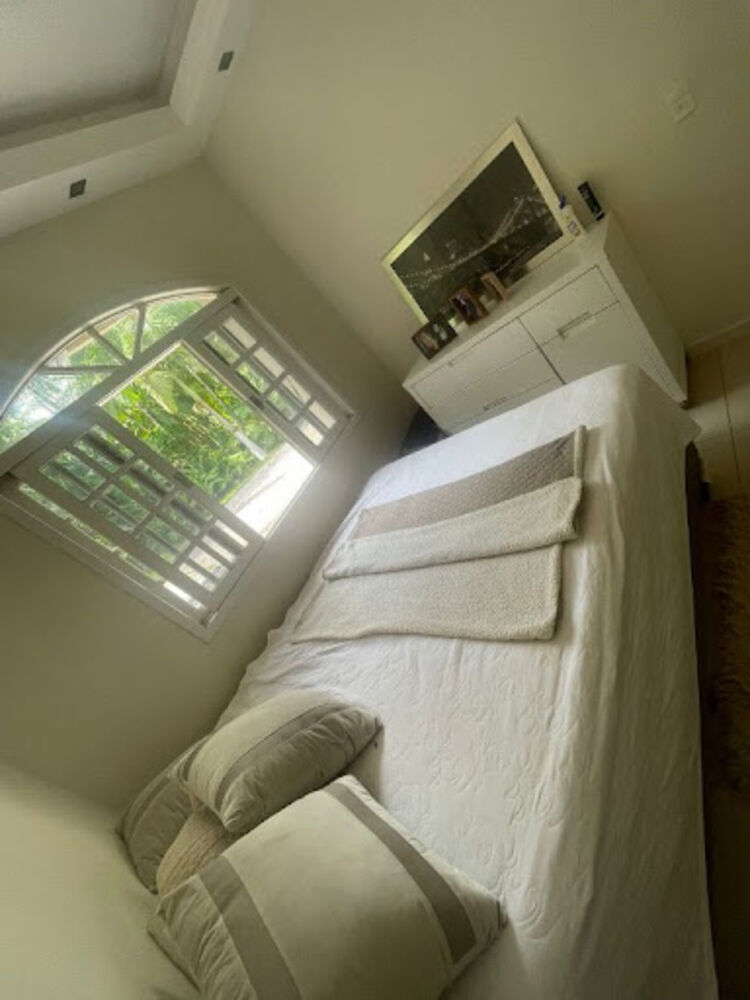 Casa, 3 quartos, 1647 m² - Foto 4