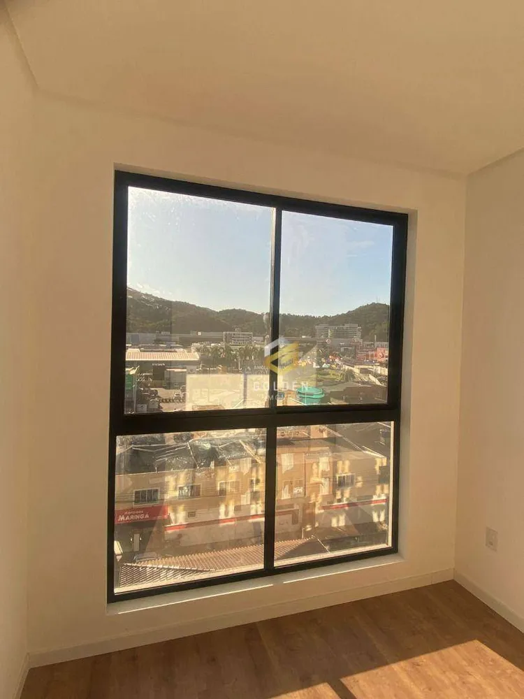 Apartamento, 3 quartos, 83 m² - Foto 2