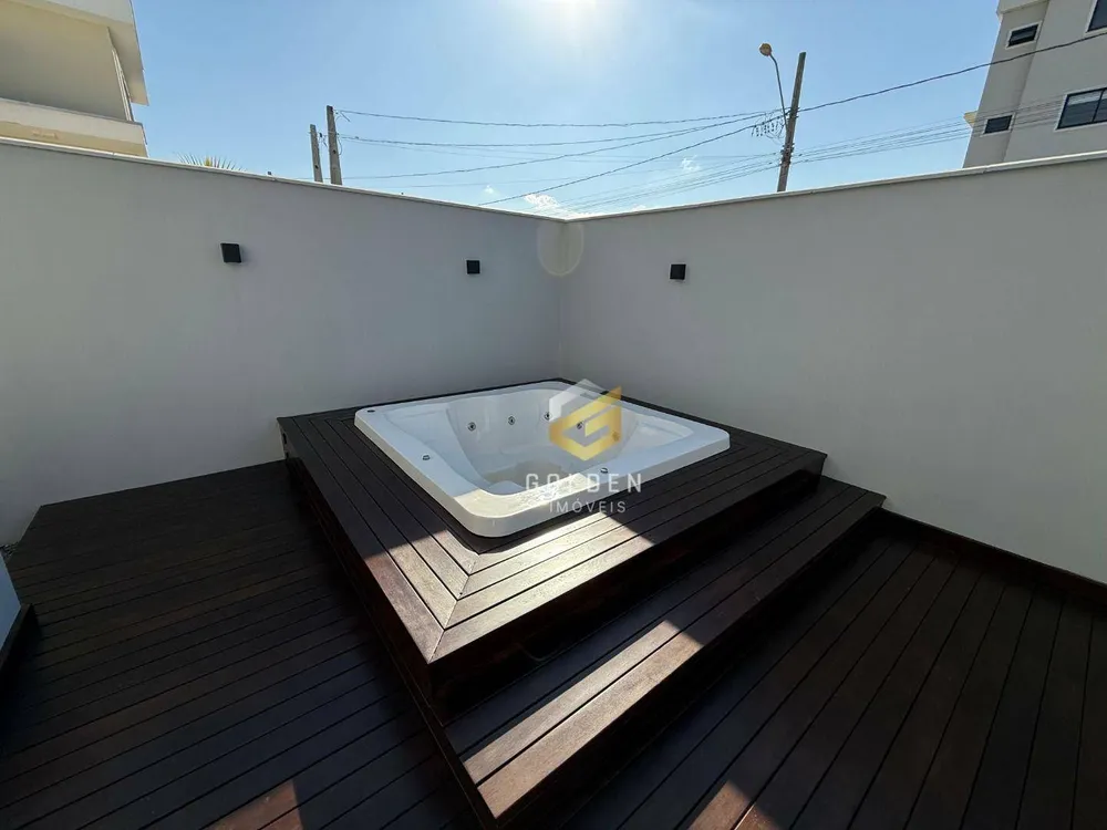 Casa, 3 quartos, 128 m² - Foto 2