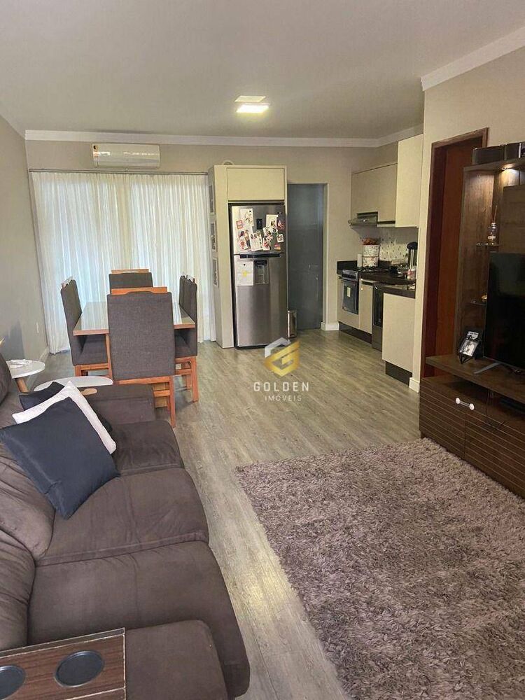 Casa à venda com 2 quartos, 120m² - Foto 3