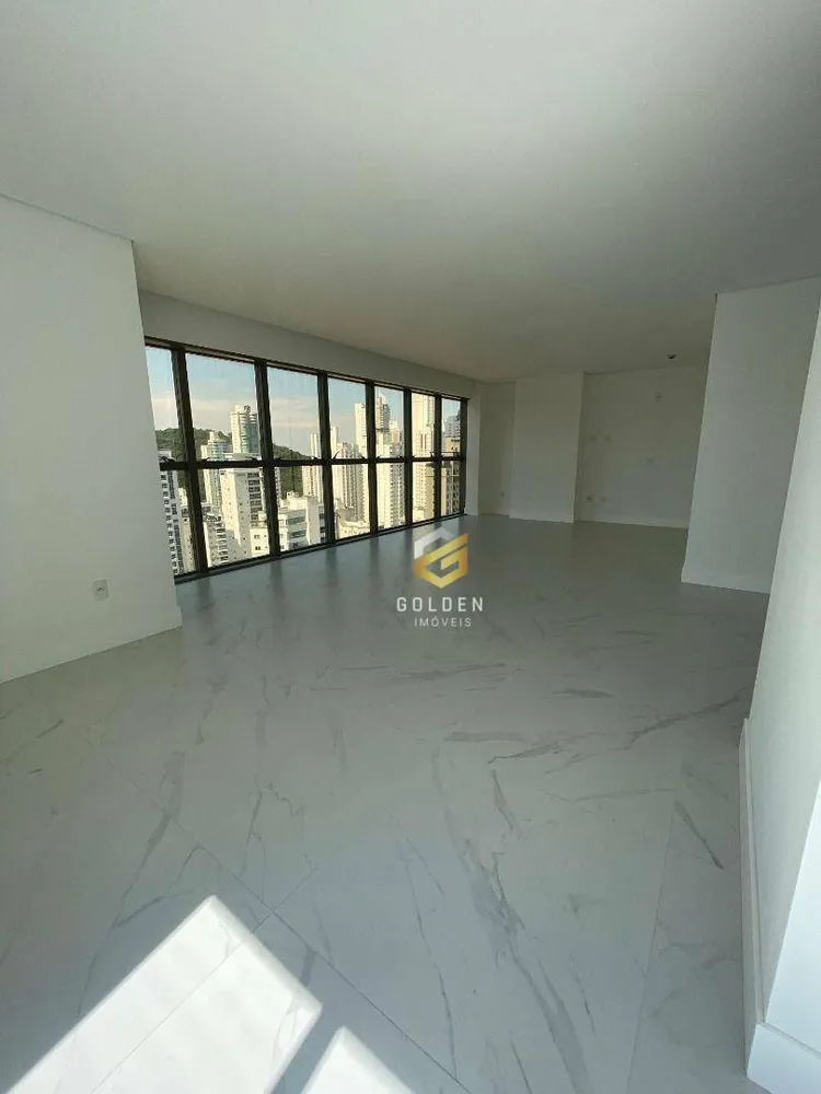 Apartamento, 5 quartos, 321 m² - Foto 2