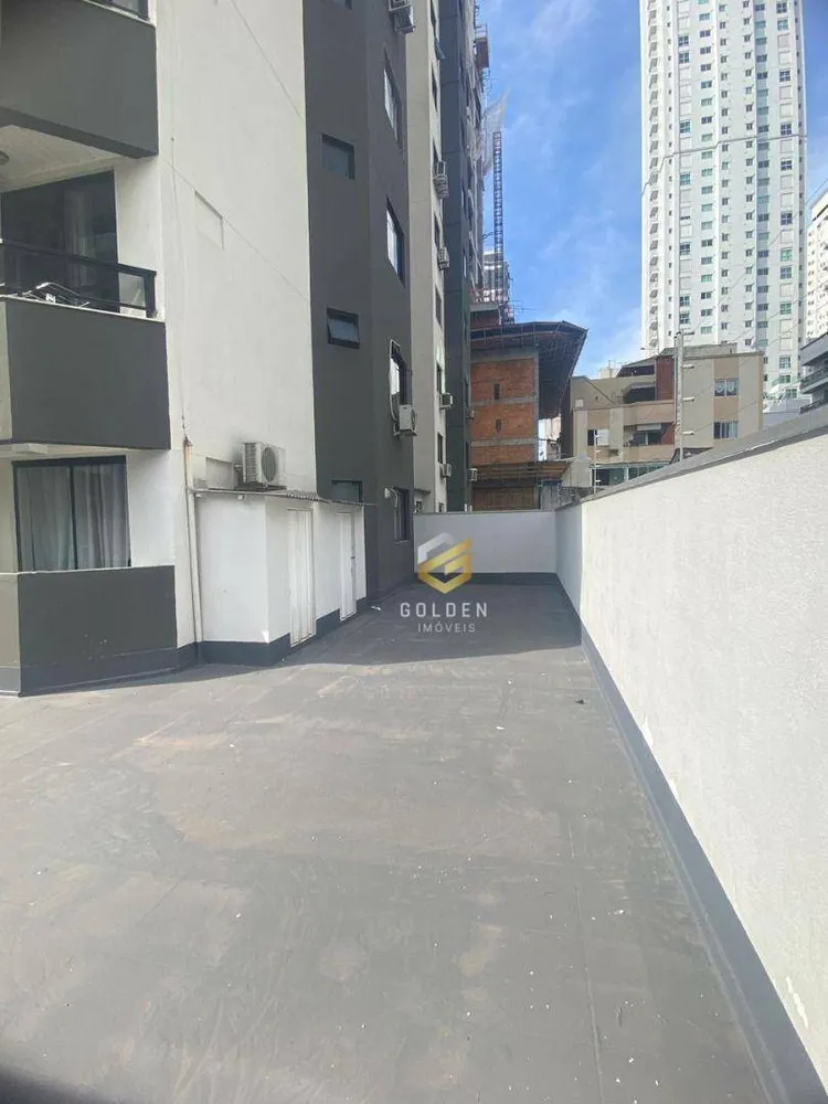 Apartamento, 3 quartos, 216 m² - Foto 4