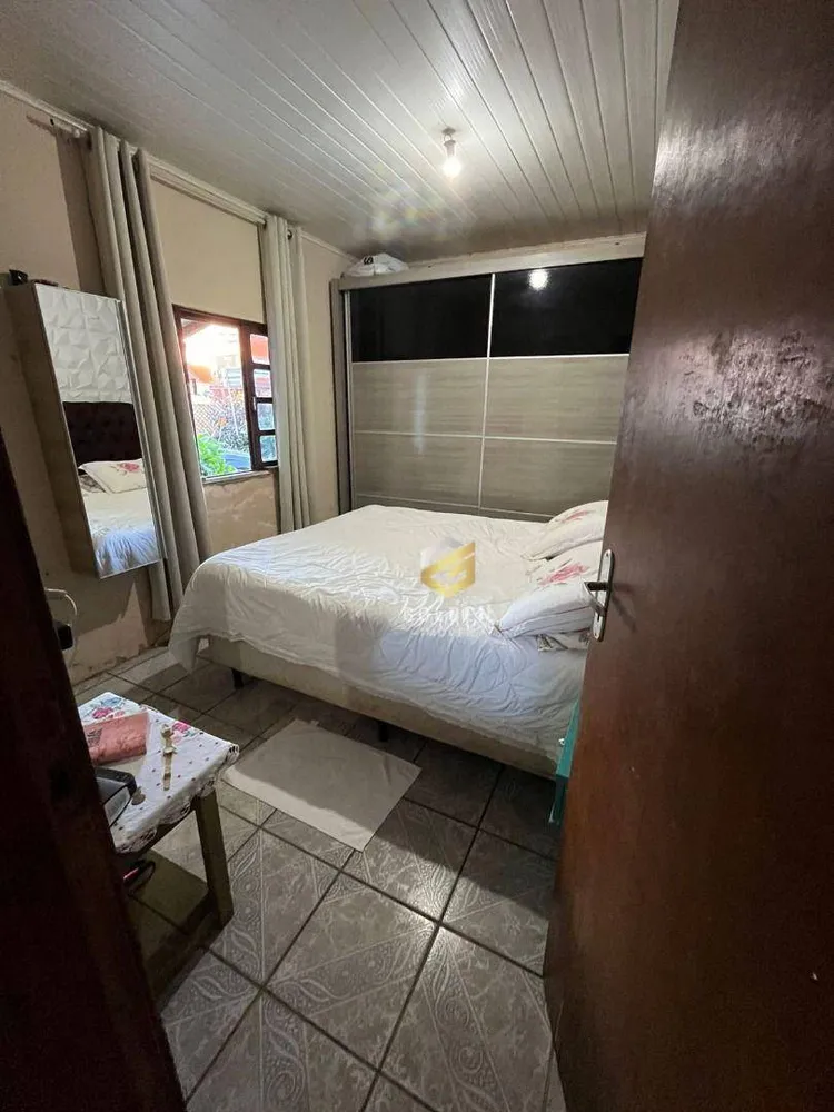 Casa, 4 quartos, 60 m² - Foto 1