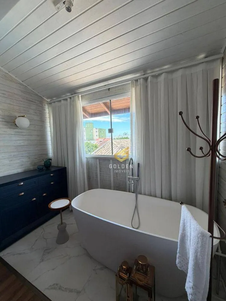 Sobrado, 4 quartos, 209 m² - Foto 6