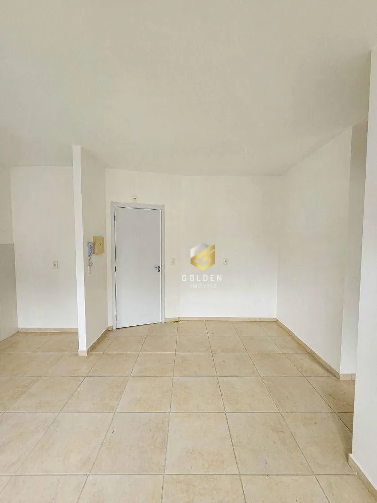 Apartamento, 2 quartos, 4952 m² - Foto 4