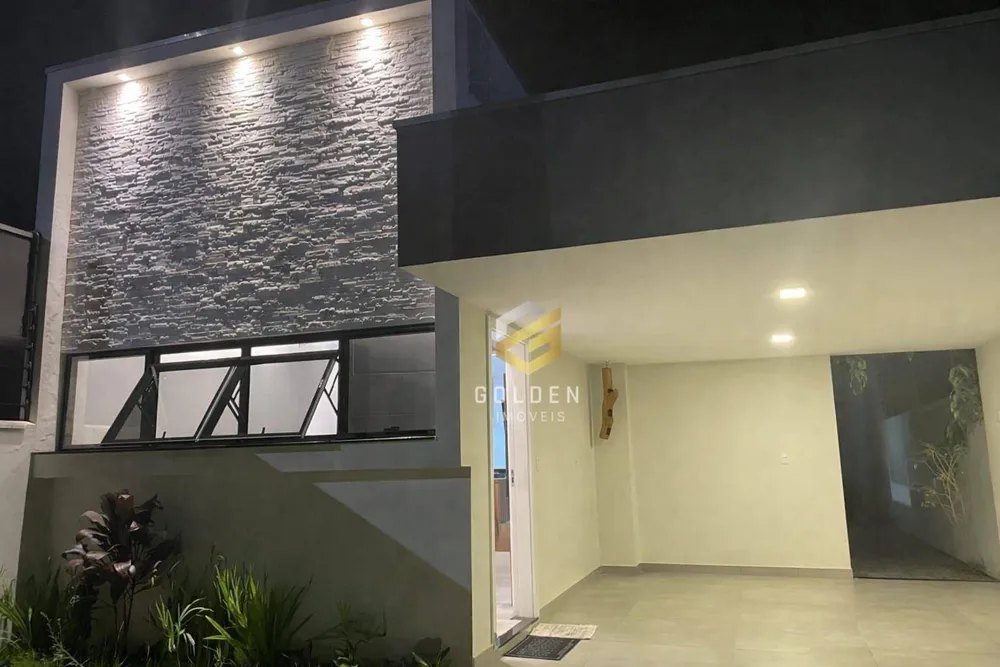 Casa, 3 quartos, 94 m² - Foto 1