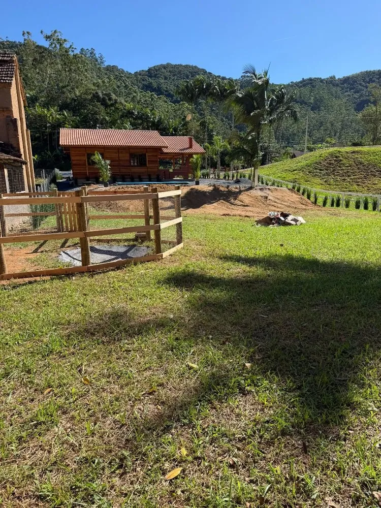 Sítio, 2 quartos, 1000 m² - Foto 4