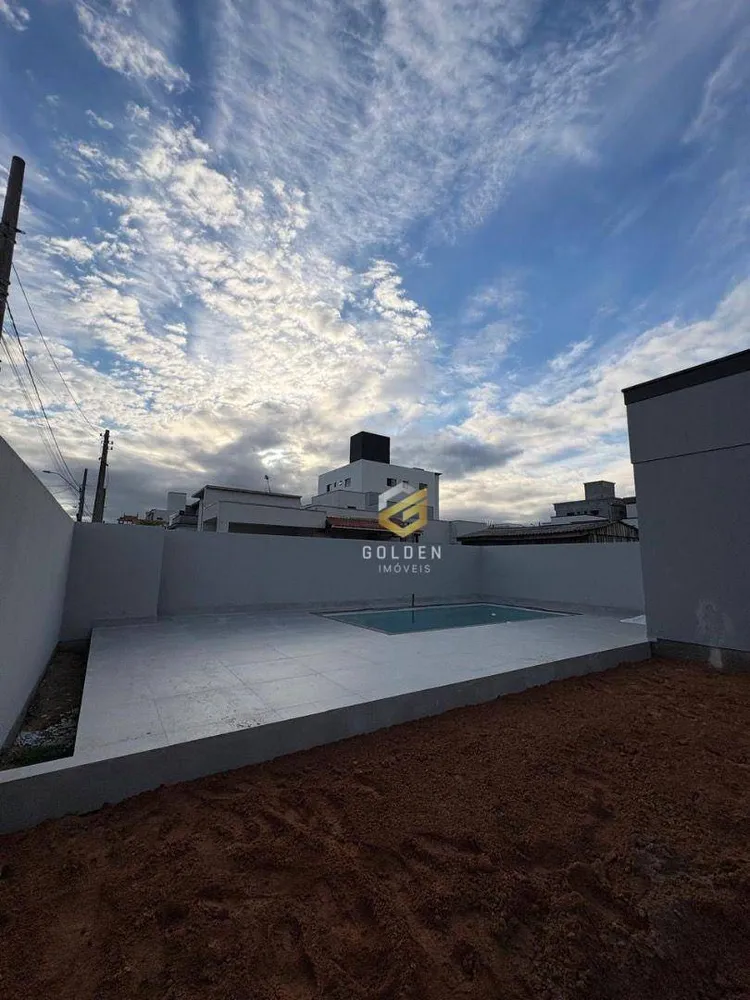 Sobrado, 3 quartos, 135 m² - Foto 1