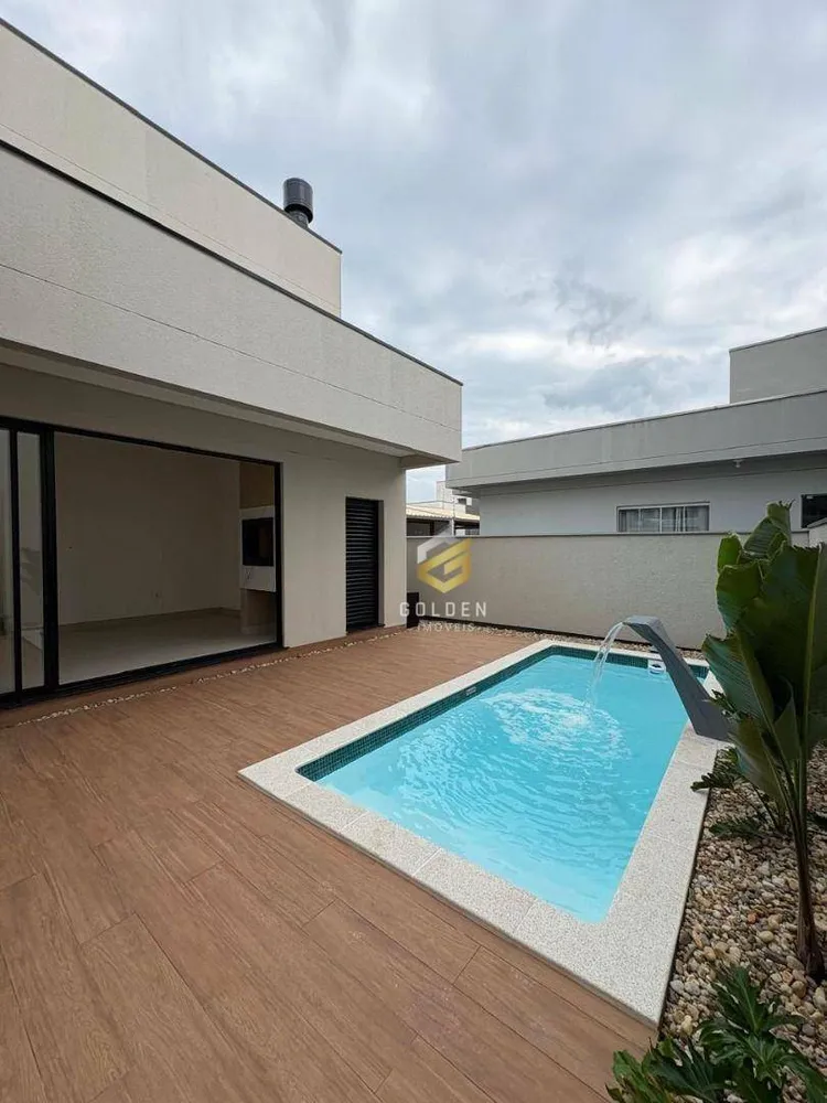 Casa, 3 quartos, 128 m² - Foto 3