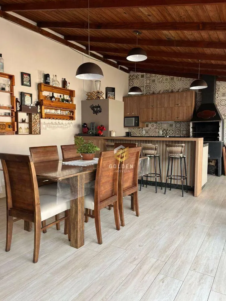 Casa, 3 quartos, 130 m² - Foto 4