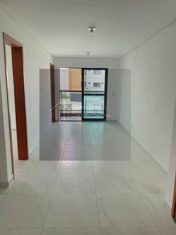 Apartamento à venda com 3 quartos, 78m² - Foto 2