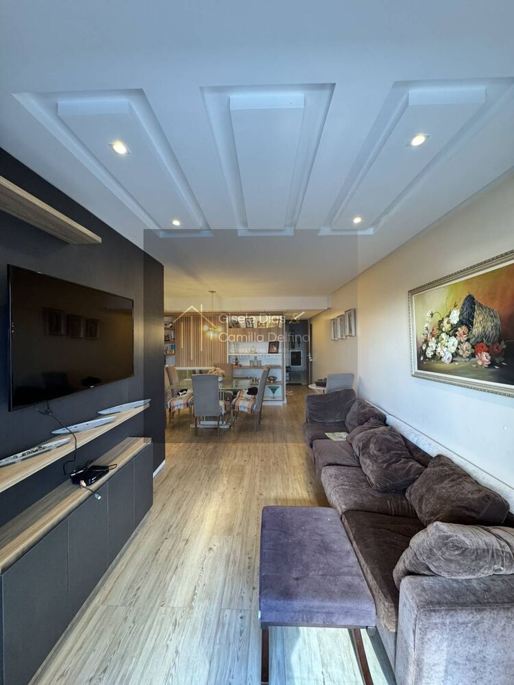 Apartamento à venda com 3 quartos, 110m² - Foto 2