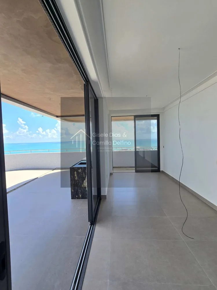 Cobertura, 3 quartos, 211 m² - Foto 1