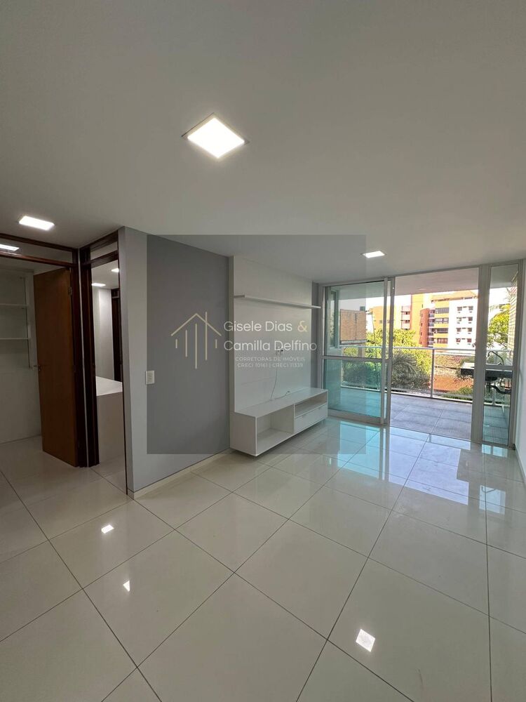 Apartamento à venda com 2 quartos, 71m² - Foto 1