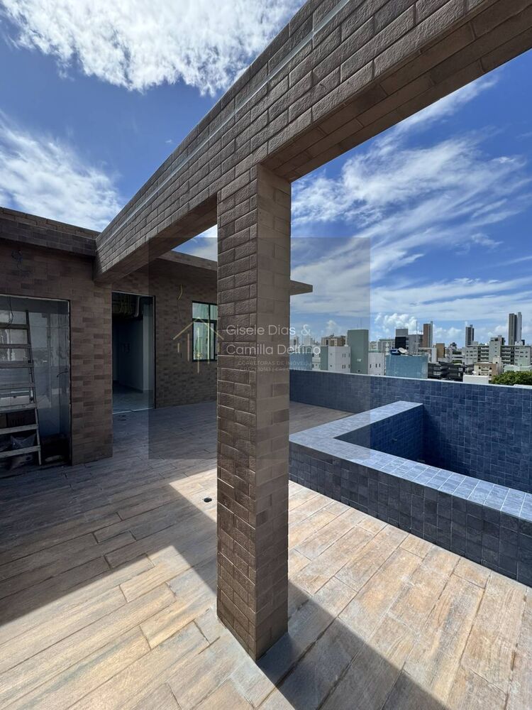 Cobertura à venda com 4 quartos, 150m² - Foto 2