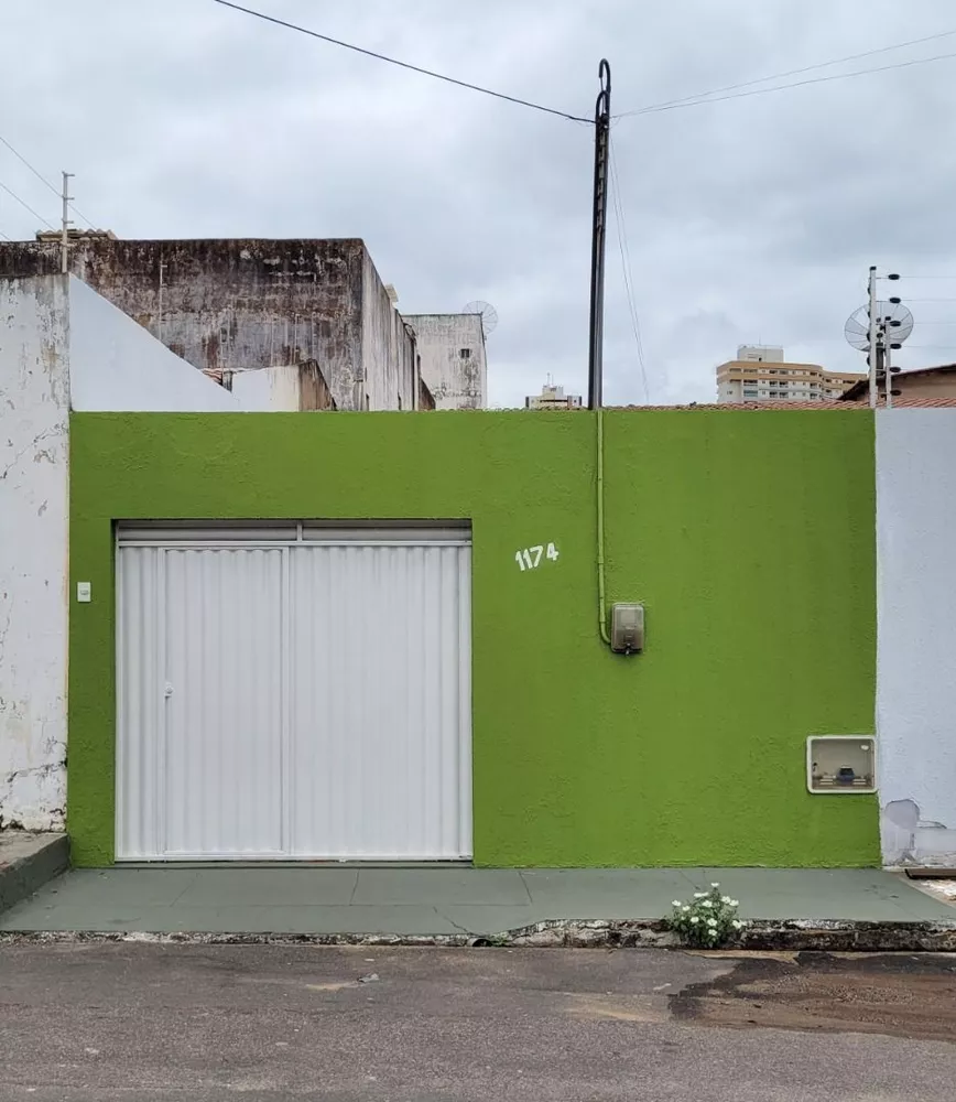 Casa para alugar com 3 quartos, 150M2 - Foto 1