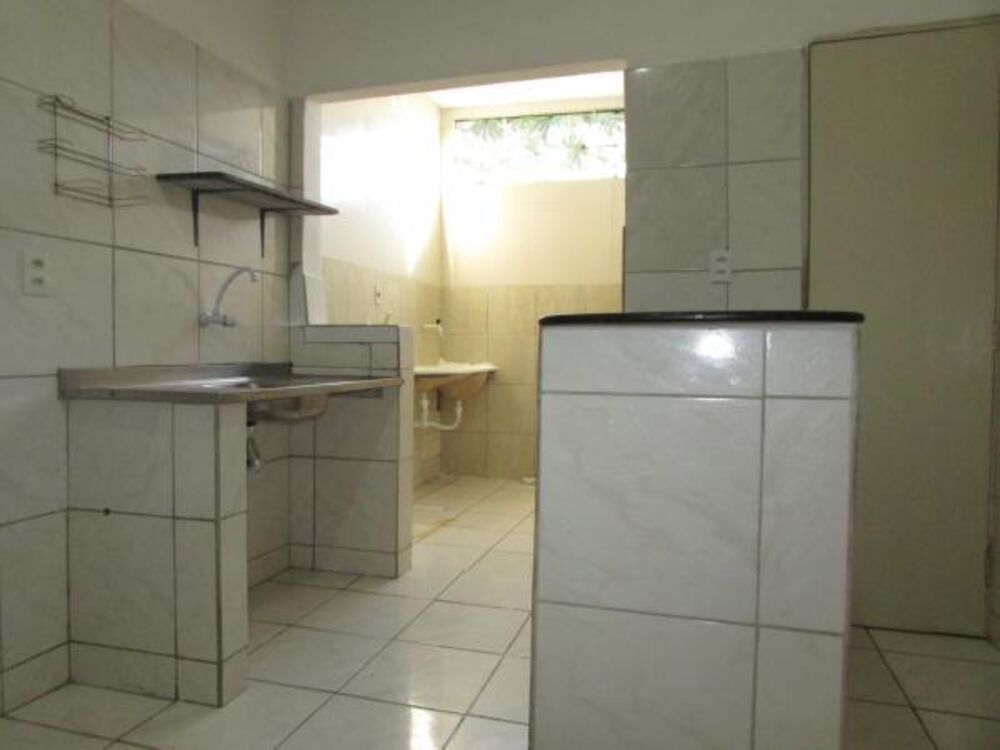 Casa para alugar com 3 quartos, 105m² - Foto 3