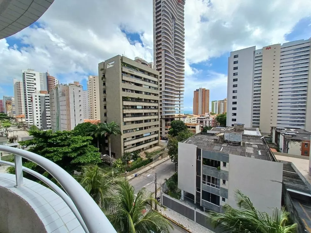 Apartamento para alugar com 3 quartos, 205m² - Foto 8