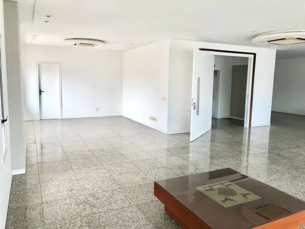 Apartamento à venda com 4 quartos, 395m² - Foto 2