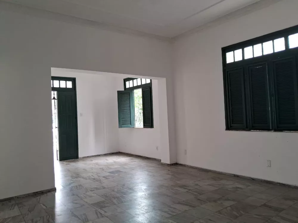 Casa para alugar com 3 quartos, 246m² - Foto 6